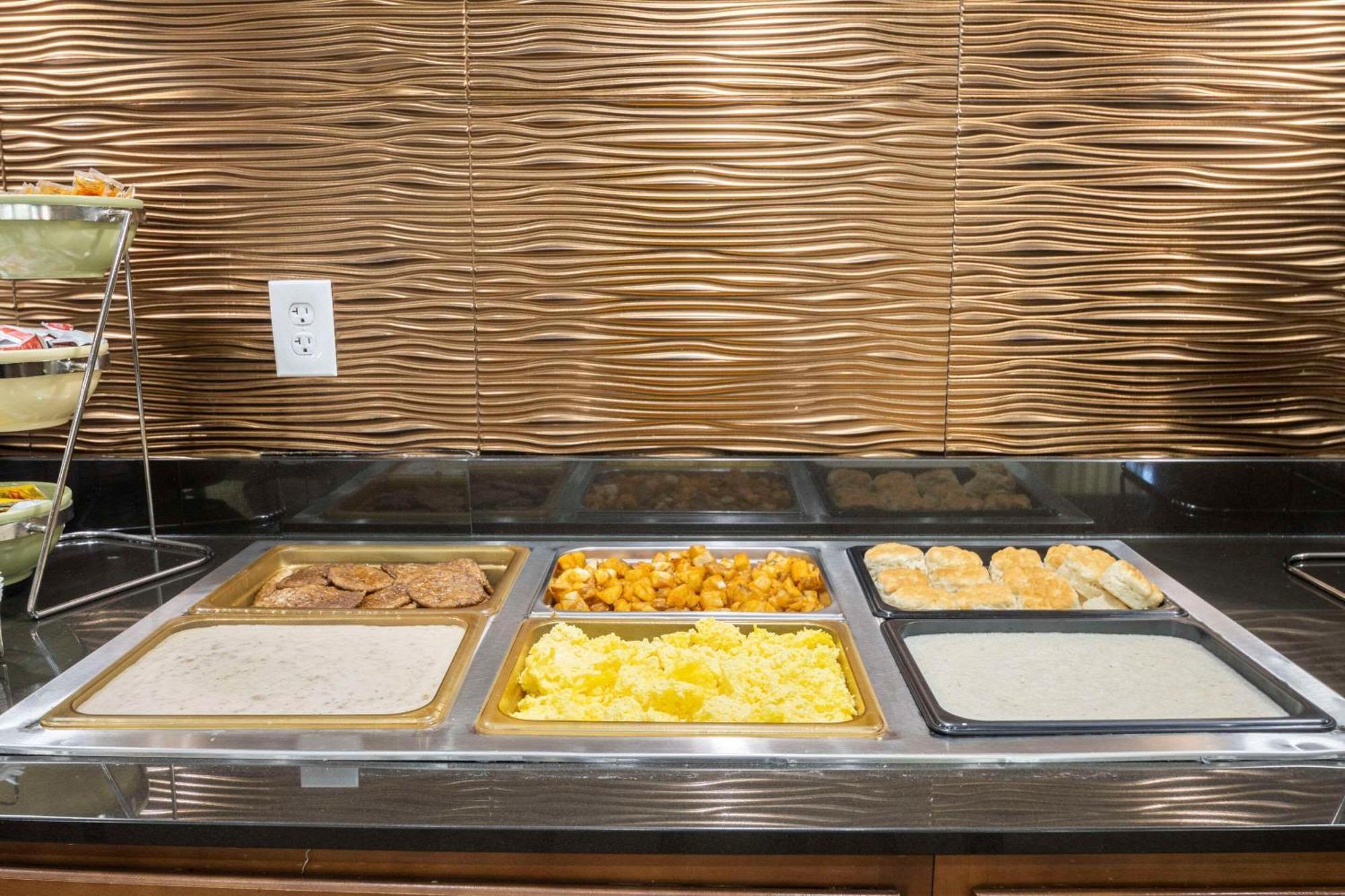Quality Suites Hickory South Ngoại thất bức ảnh