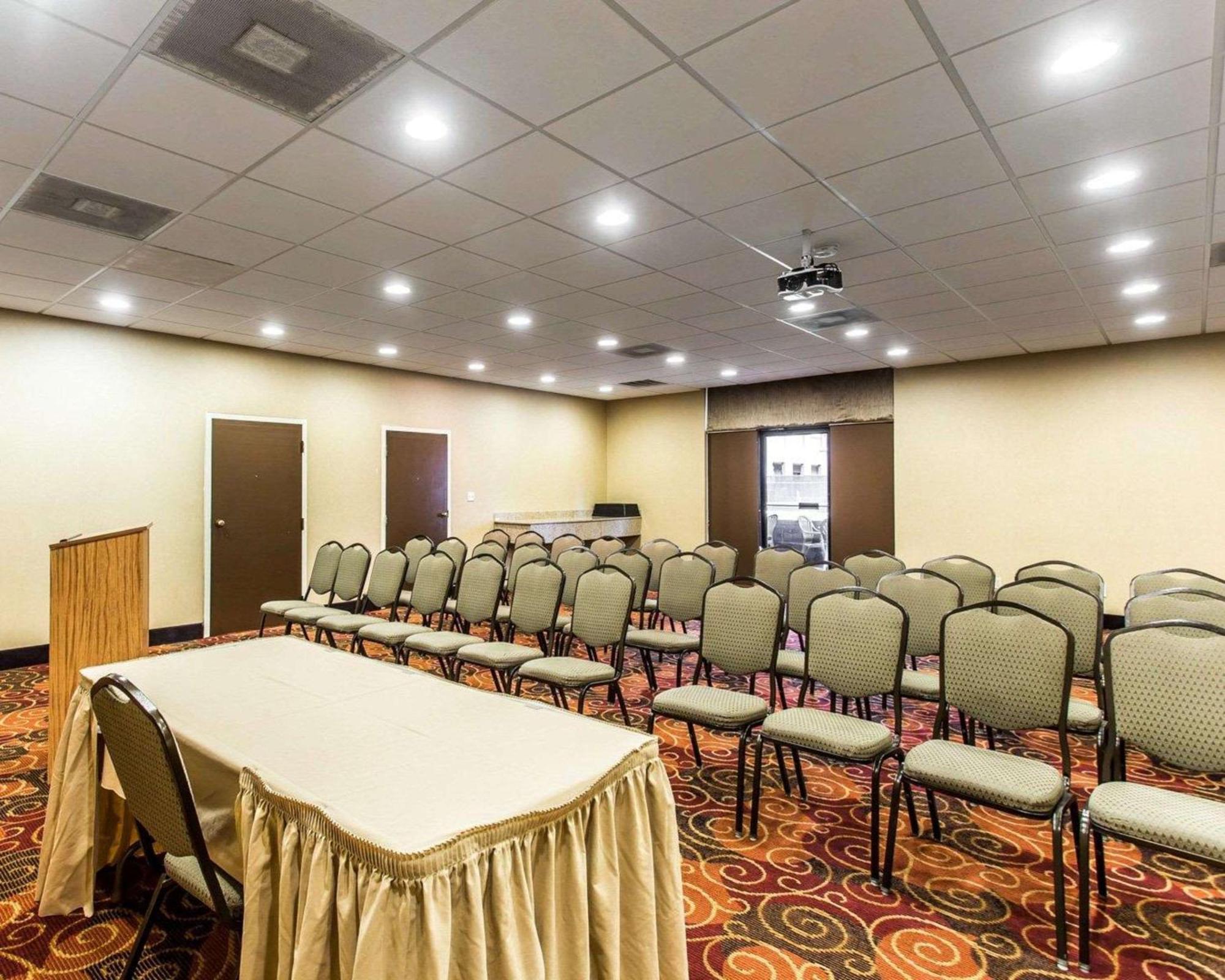 Quality Suites Hickory South Ngoại thất bức ảnh