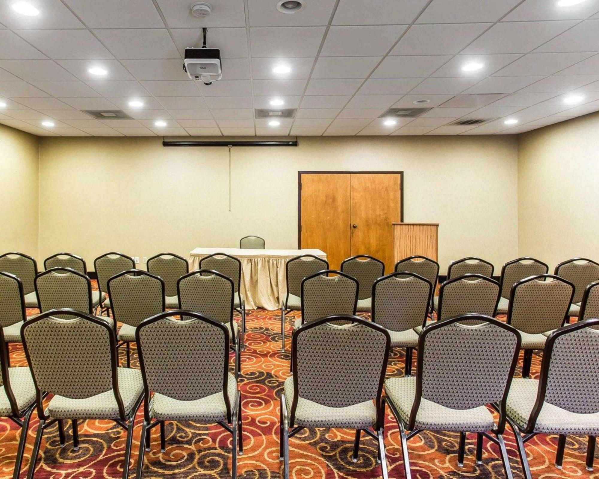 Quality Suites Hickory South Ngoại thất bức ảnh