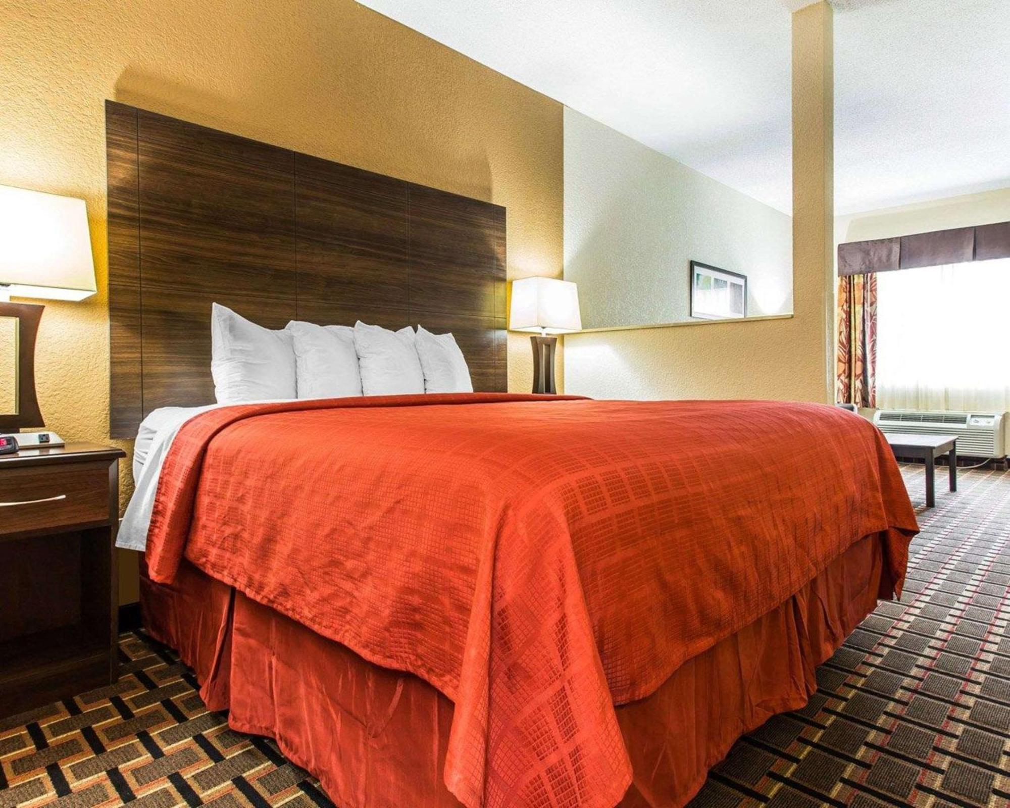 Quality Suites Hickory South Ngoại thất bức ảnh