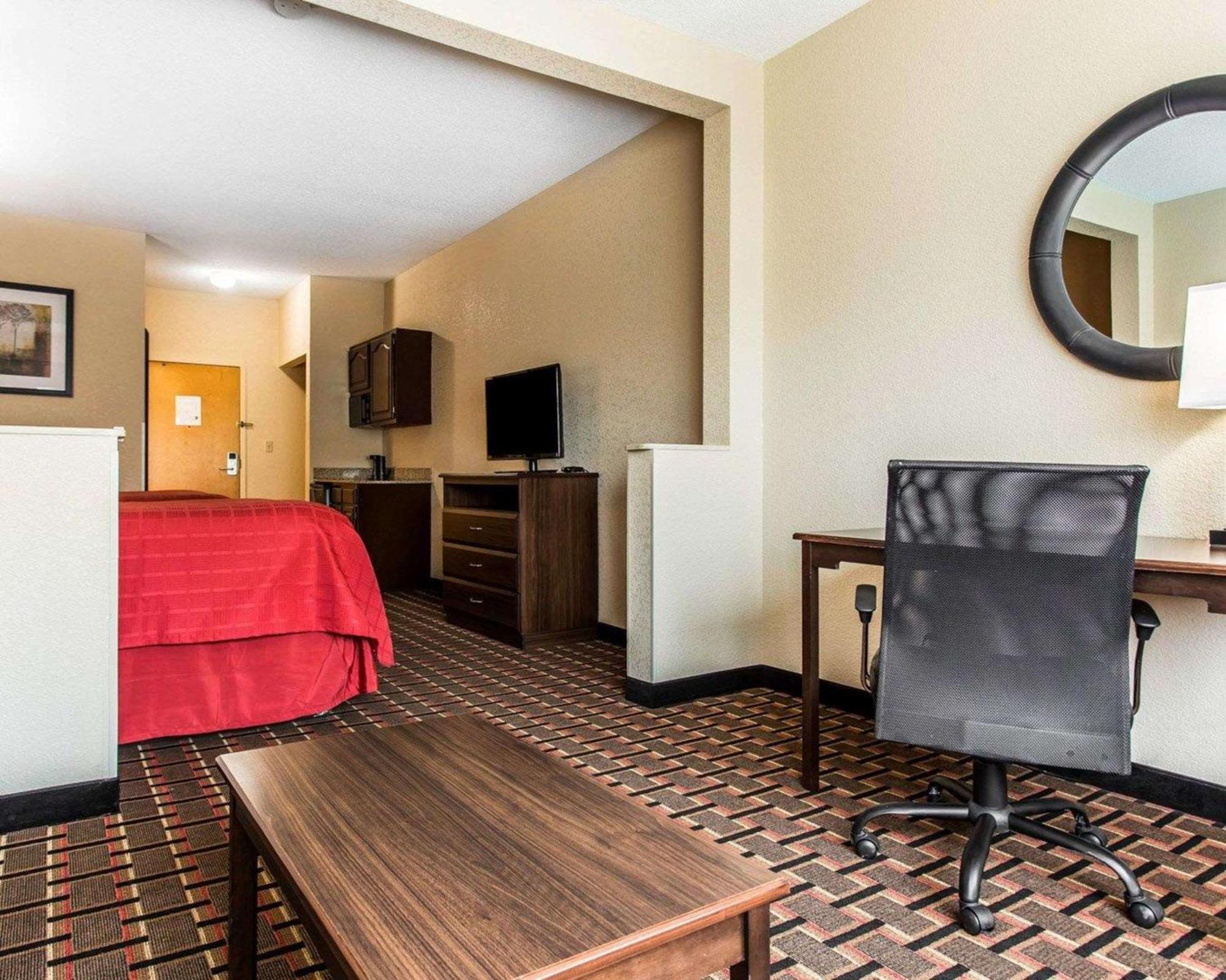 Quality Suites Hickory South Ngoại thất bức ảnh