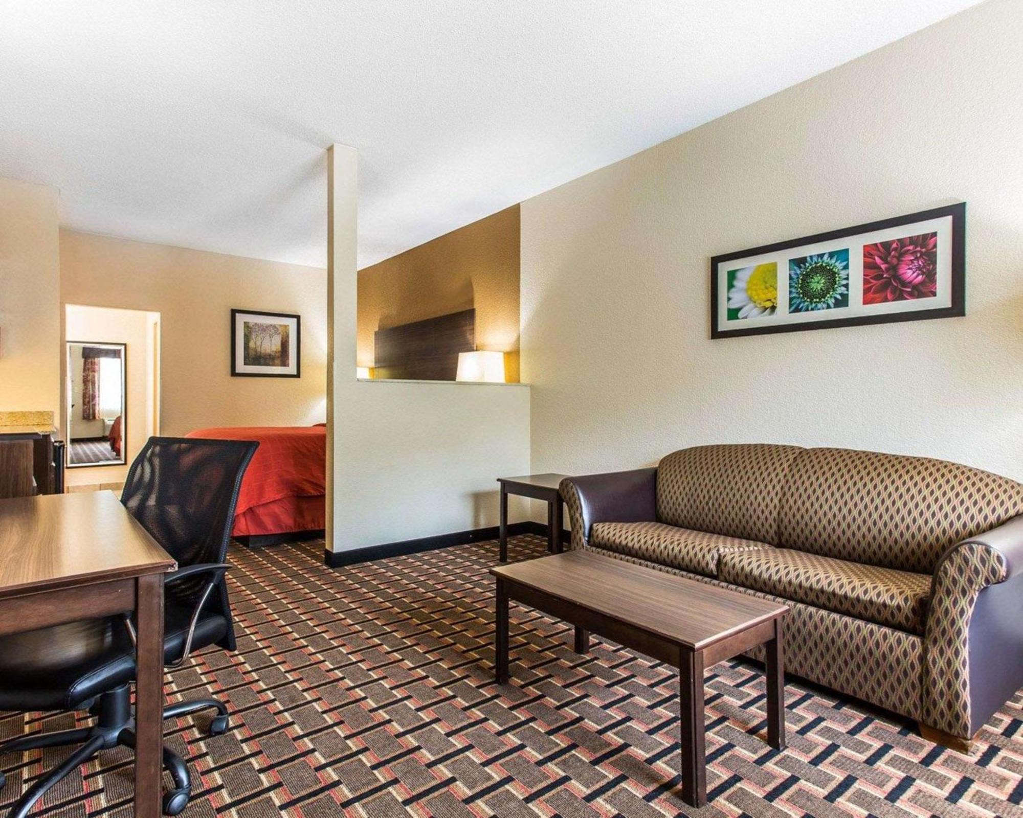 Quality Suites Hickory South Ngoại thất bức ảnh