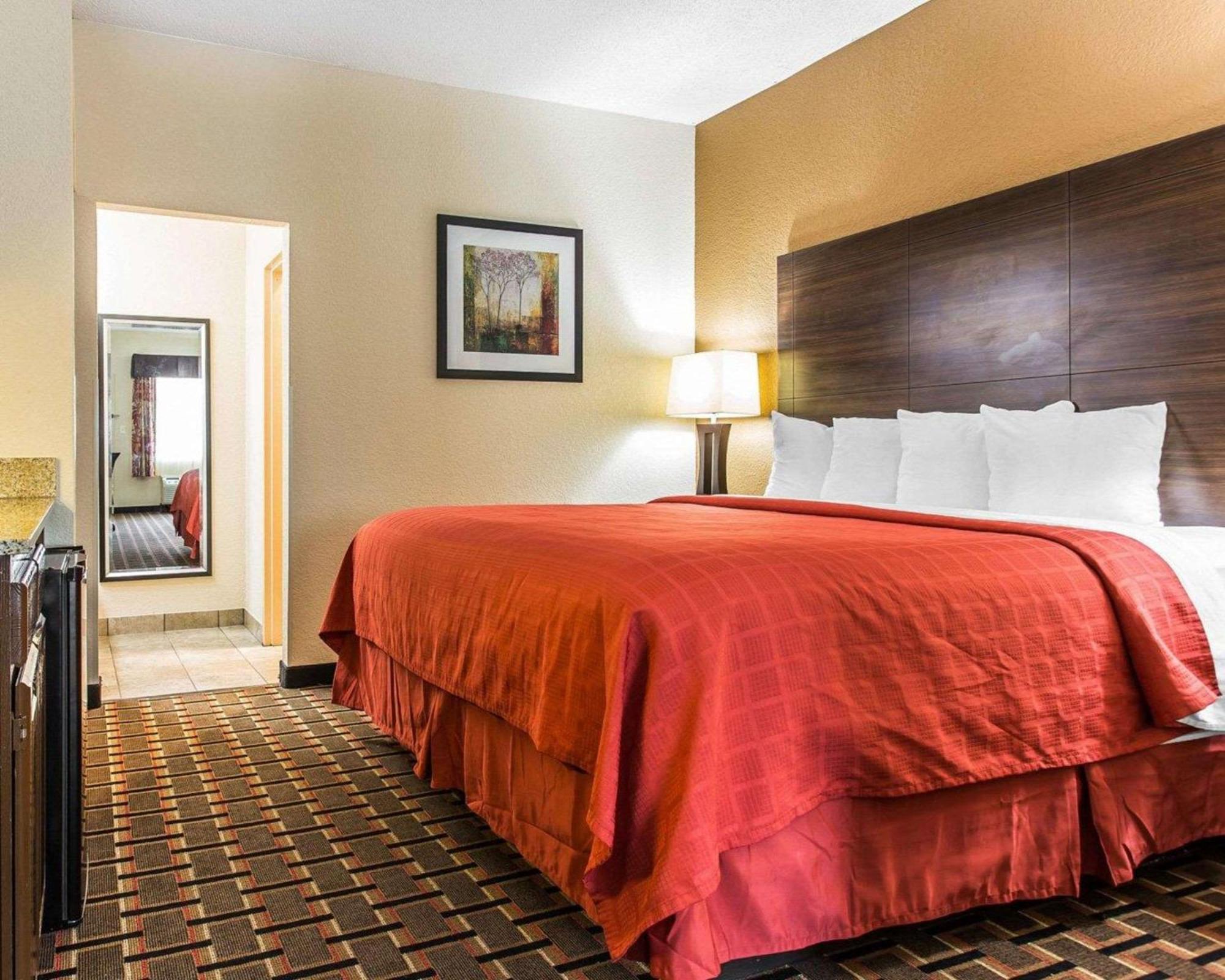 Quality Suites Hickory South Ngoại thất bức ảnh