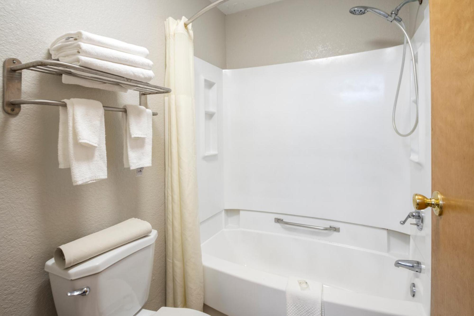 Quality Suites Hickory South Ngoại thất bức ảnh